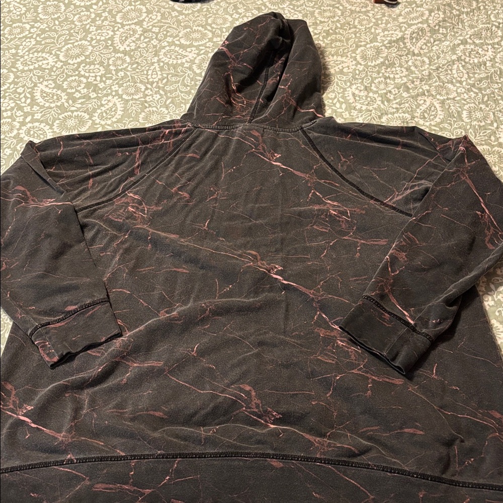 Torrid Everyday Fleece Black and Maroon Marble Active Hoodie Size 3 (22/24) - Picture 5 of 15